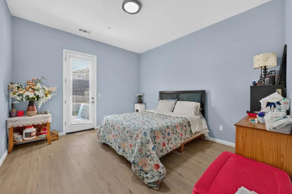 551 Hillock Drive Hollister, CA 95023