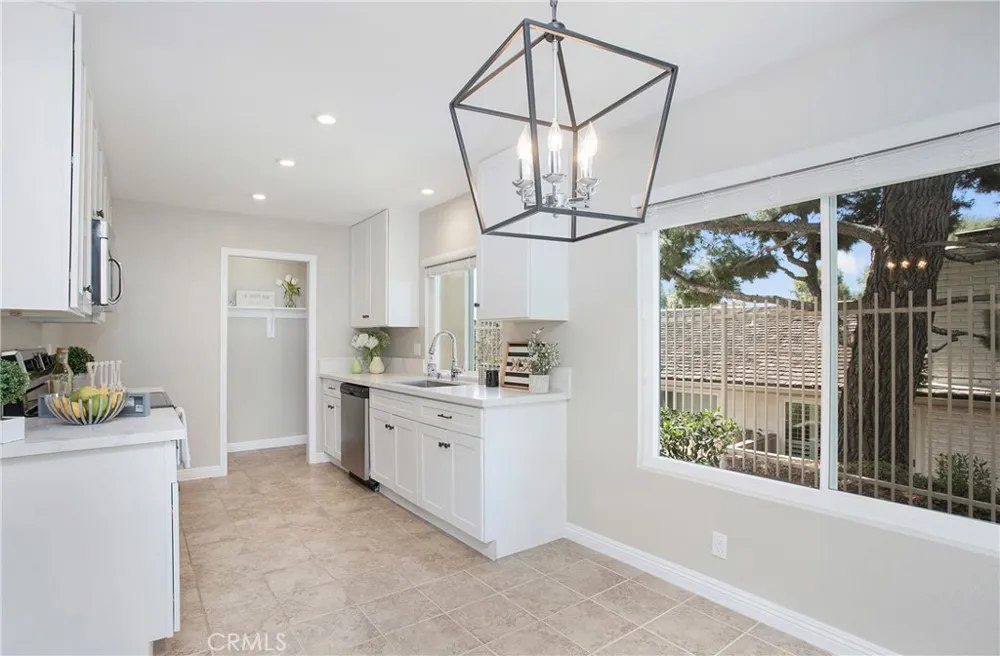 350 Mountain Court Brea, CA 92821