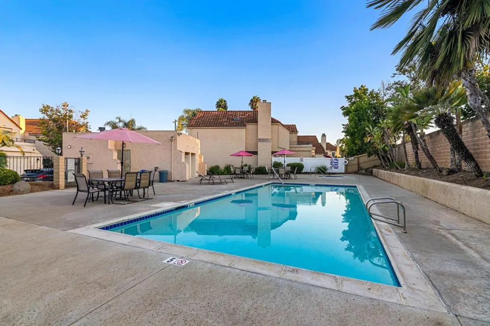 2161 Villa Sonoma Glen Escondido, CA 92029