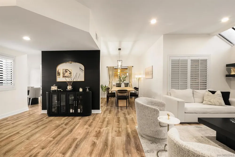 2161 Villa Sonoma Glen Escondido, CA 92029