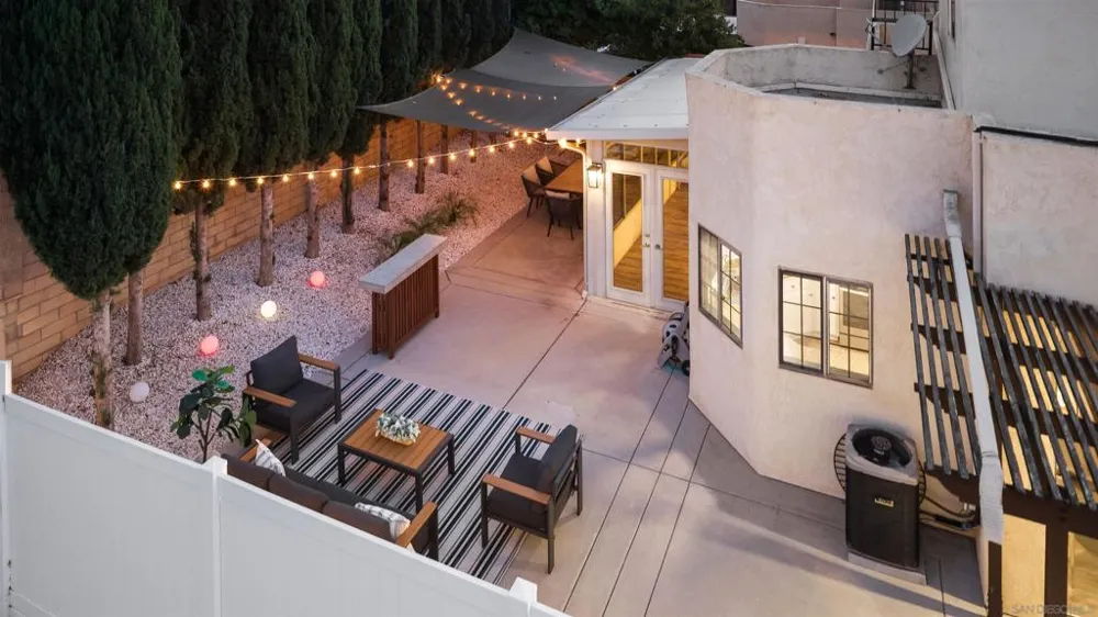 2161 Villa Sonoma Glen Escondido, CA 92029