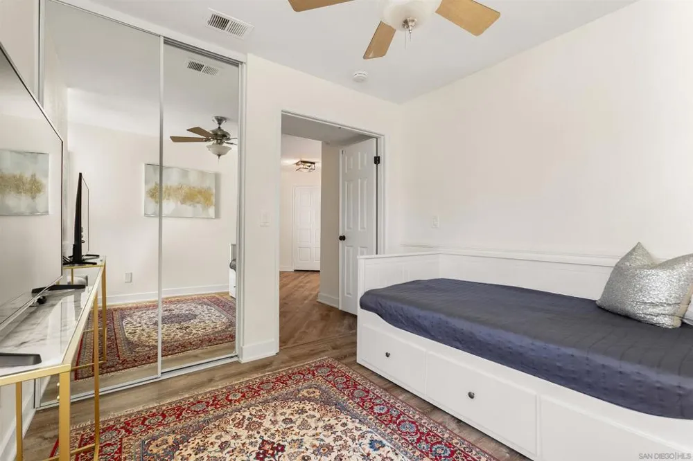 2161 Villa Sonoma Glen Escondido, CA 92029