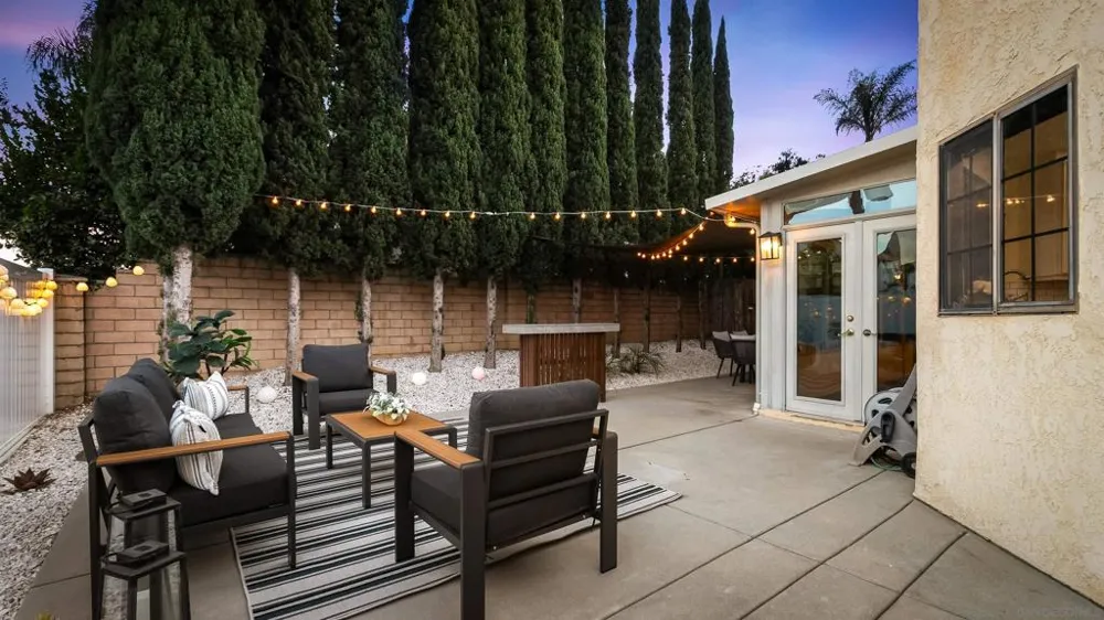 2161 Villa Sonoma Glen Escondido, CA 92029