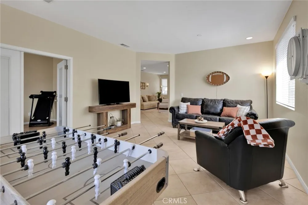 13912 Pinellia Hesperia, CA 92344