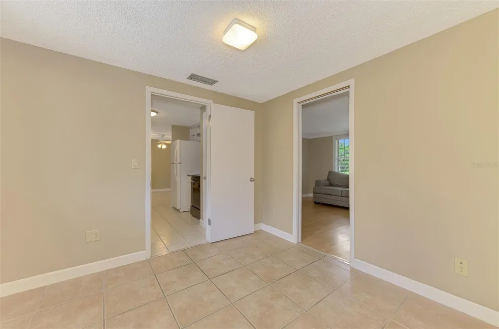 3727 PRADO DRIVE Sarasota, FL 34235