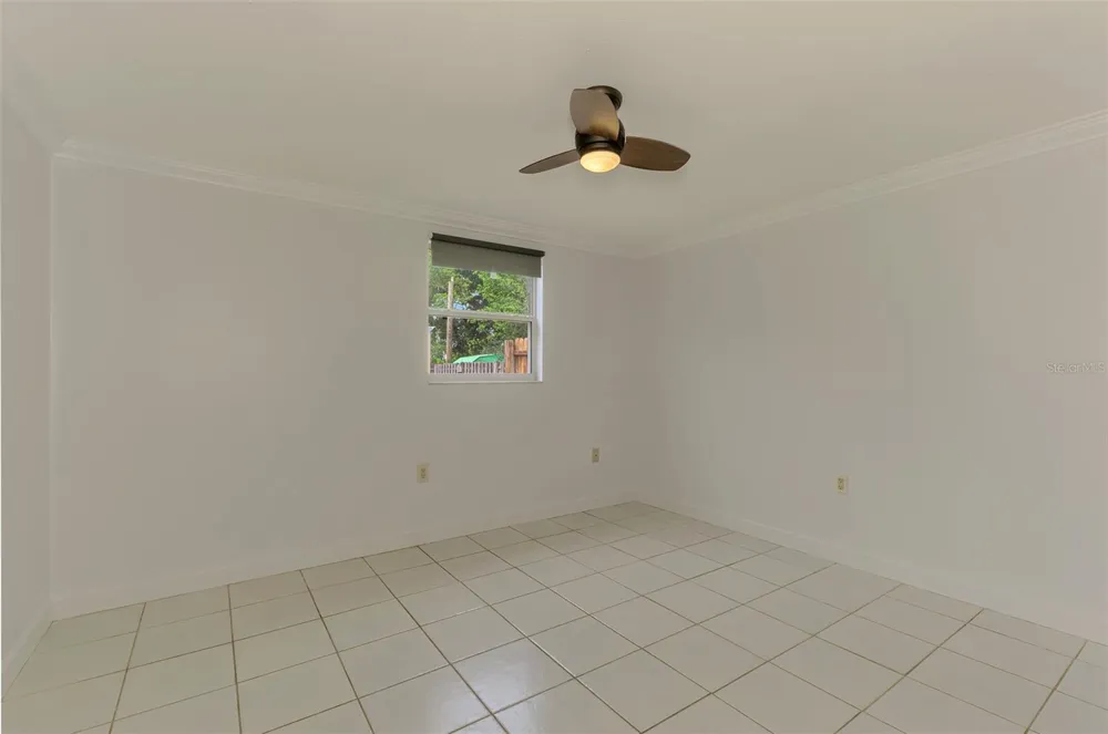 3727 PRADO DRIVE Sarasota, FL 34235