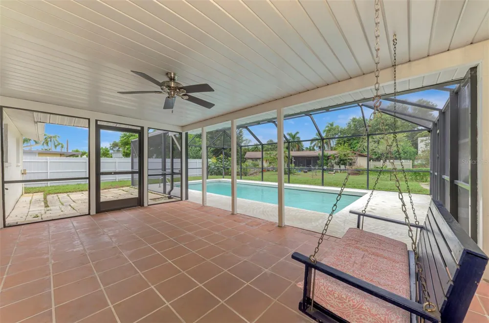 3727 PRADO DRIVE Sarasota, FL 34235