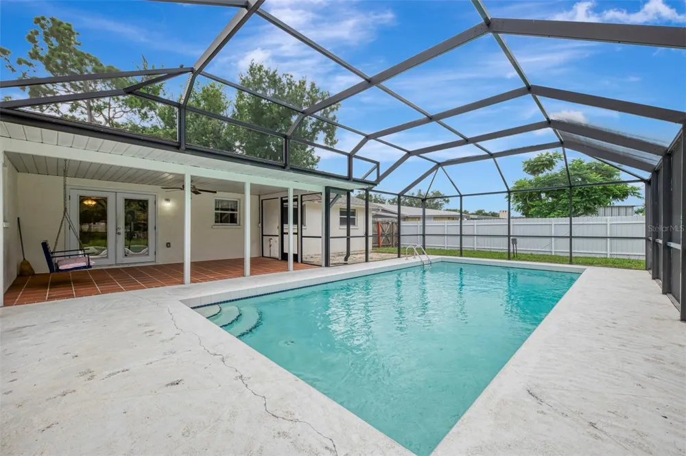 3727 PRADO DRIVE Sarasota, FL 34235