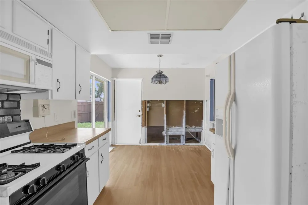 361 KANTOR BOULEVARD Casselberry, FL 32707