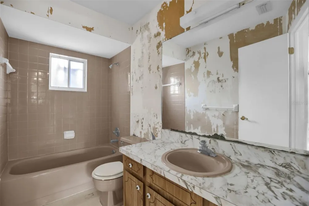 361 KANTOR BOULEVARD Casselberry, FL 32707