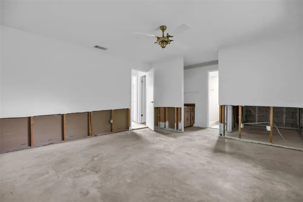 361 KANTOR BOULEVARD Casselberry, FL 32707