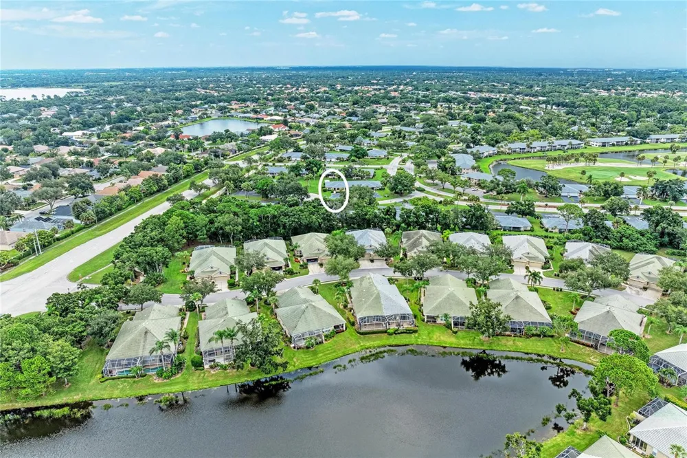 7008 W COUNTRY CLUB DRIVE #139 Sarasota, FL 34243