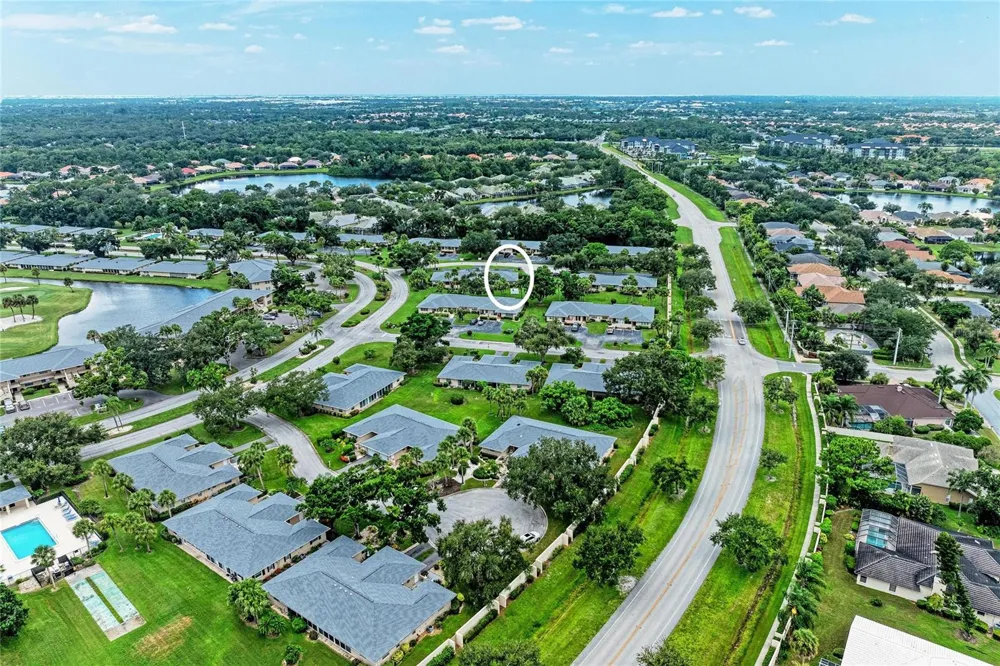 7008 W COUNTRY CLUB DRIVE #139 Sarasota, FL 34243