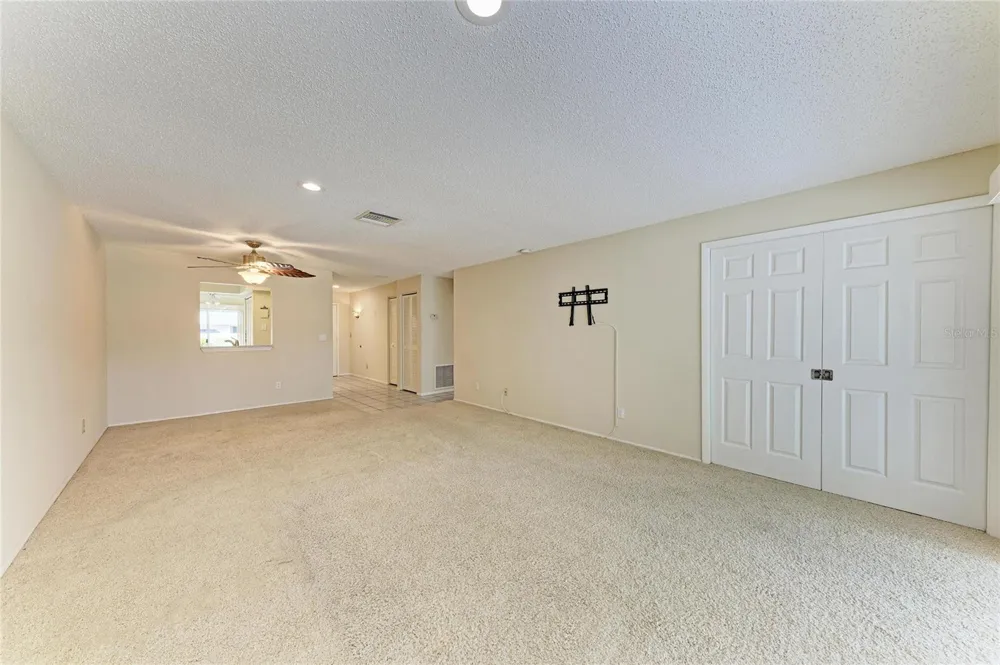 7008 W COUNTRY CLUB DRIVE #139 Sarasota, FL 34243