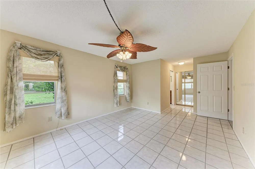 7008 W COUNTRY CLUB DRIVE #139 Sarasota, FL 34243