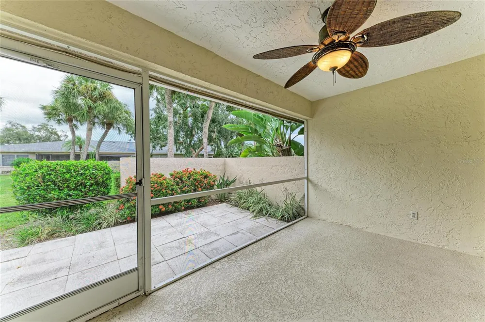 7008 W COUNTRY CLUB DRIVE #139 Sarasota, FL 34243