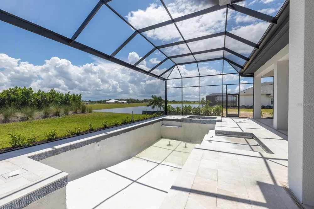 1003 BLUE SHELL LOOP Sarasota, FL 34240