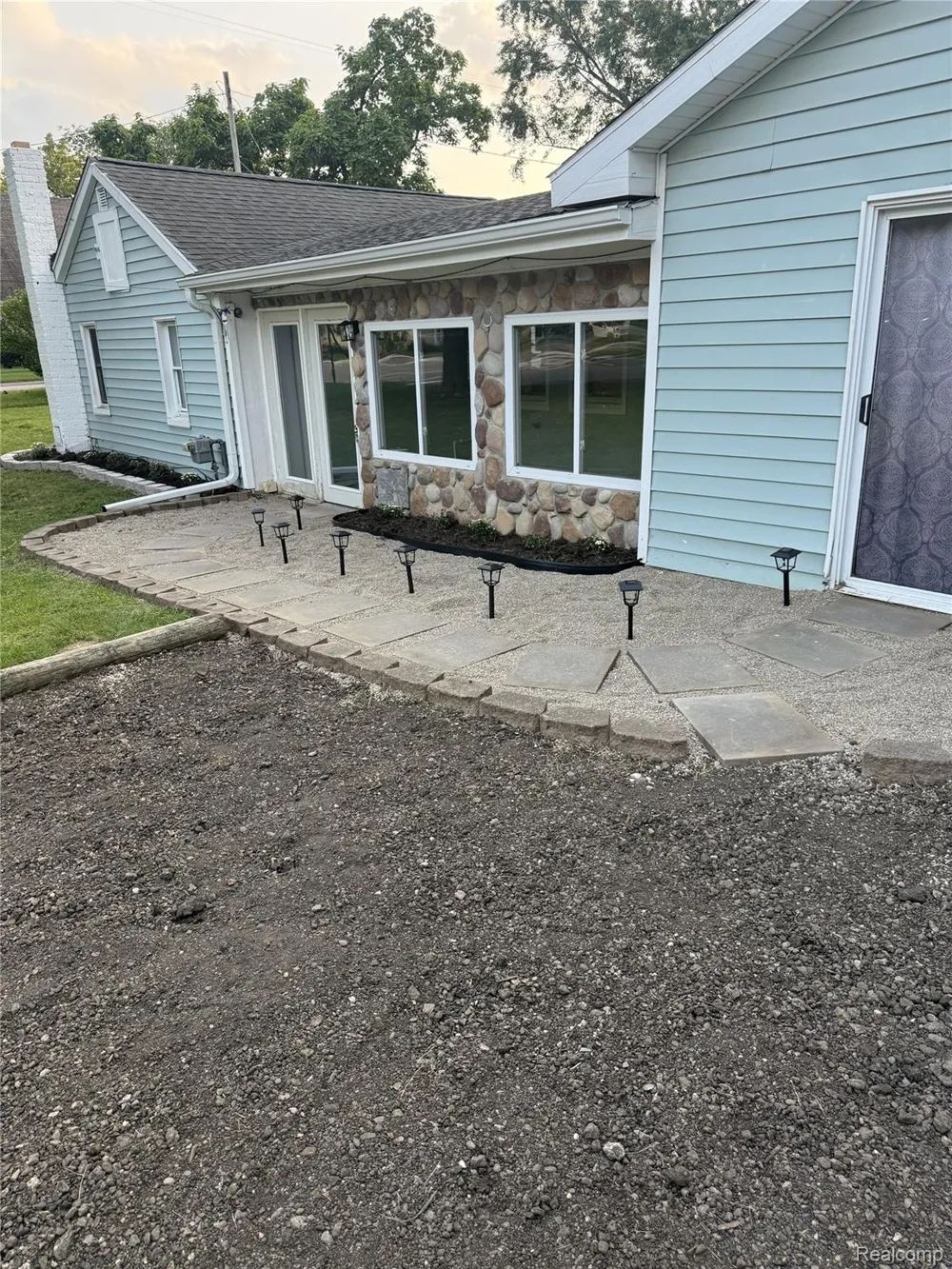 413 5th Street Fenton City, MI 48430