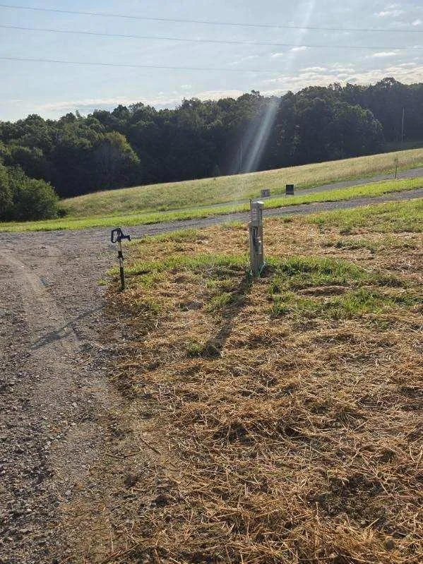 265 Vista Ct Mc Ewen, TN 37101