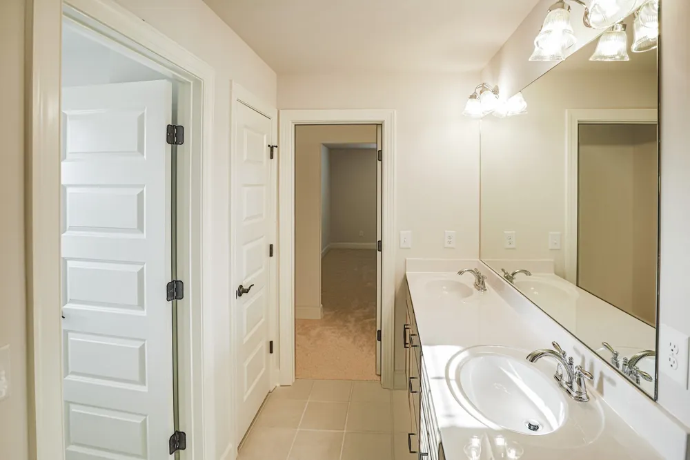 5032 Ozment Dr Nolensville, TN 37135