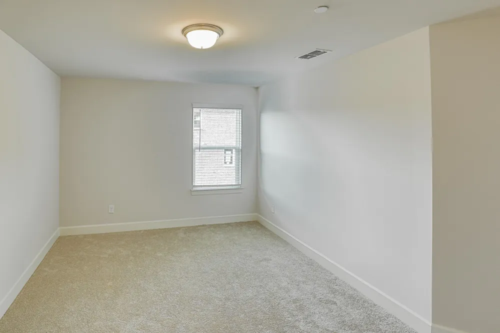 5032 Ozment Dr Nolensville, TN 37135
