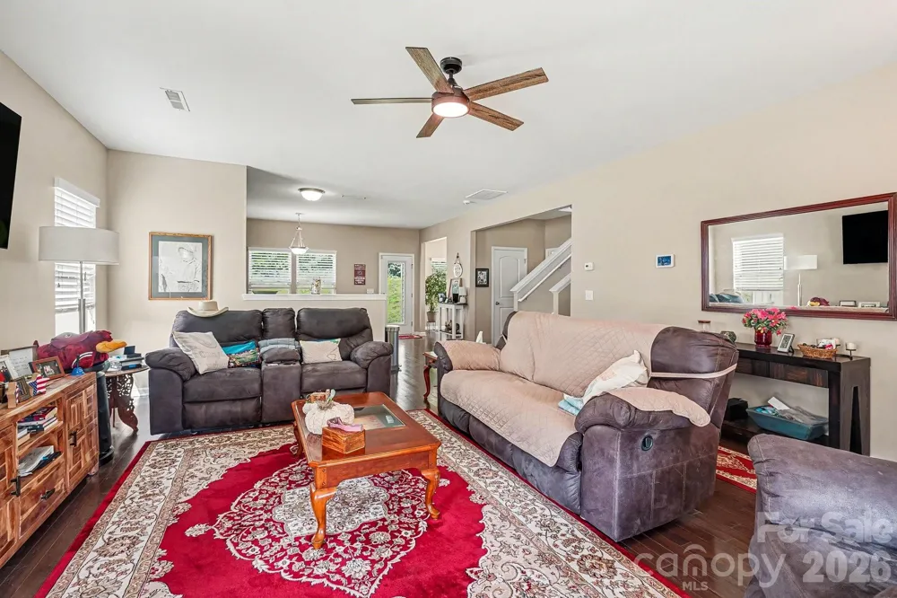 7420 Edgefield Court Matthews, NC 28104