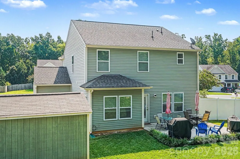 7420 Edgefield Court Matthews, NC 28104