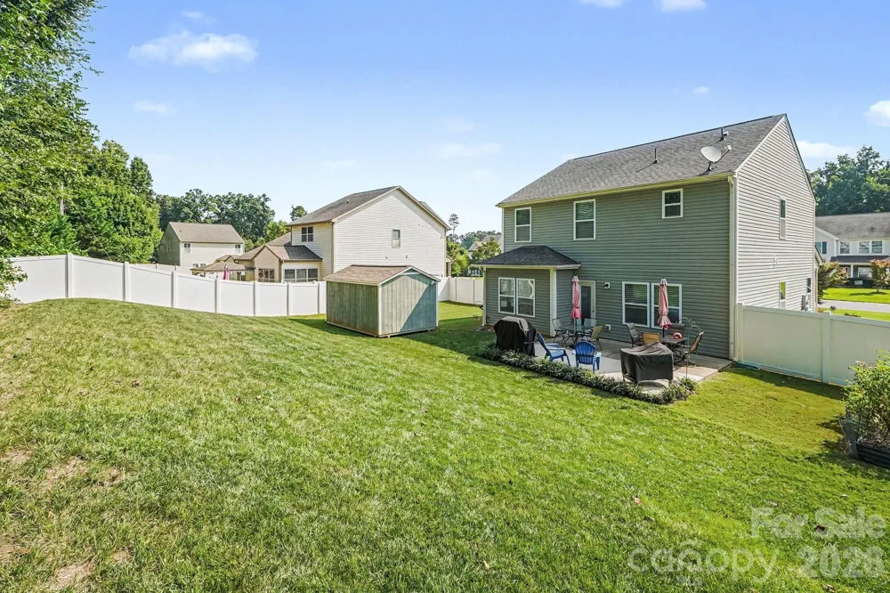 7420 Edgefield Court Matthews, NC 28104