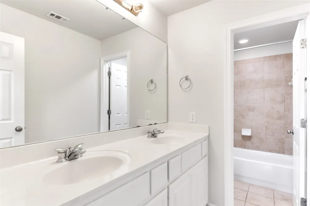 4208 Park Vista Trail Round Rock, TX 78665