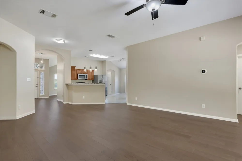328 Hidden Brook Lane Round Rock, TX 78665