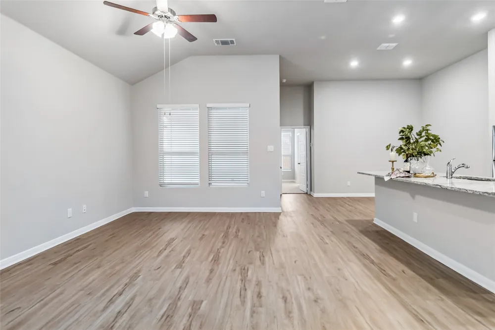 541 Caymus Drive #A Buda, TX 78610