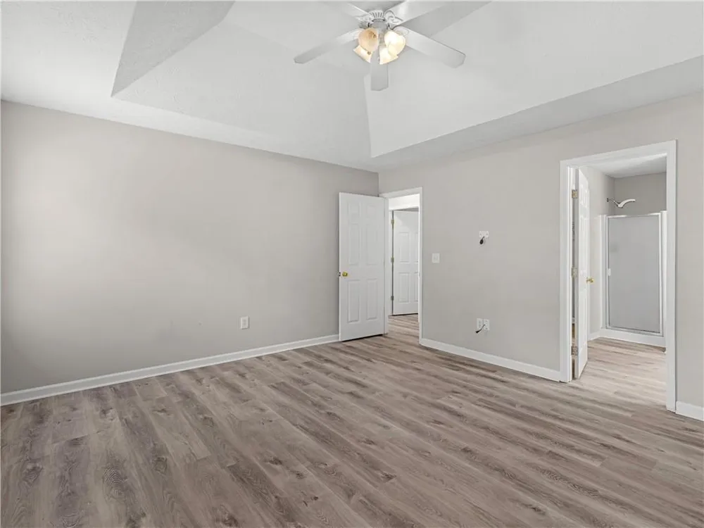 11704 Spring Lake Way Fayetteville, GA 30215
