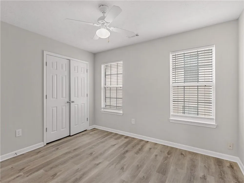 11704 Spring Lake Way Fayetteville, GA 30215