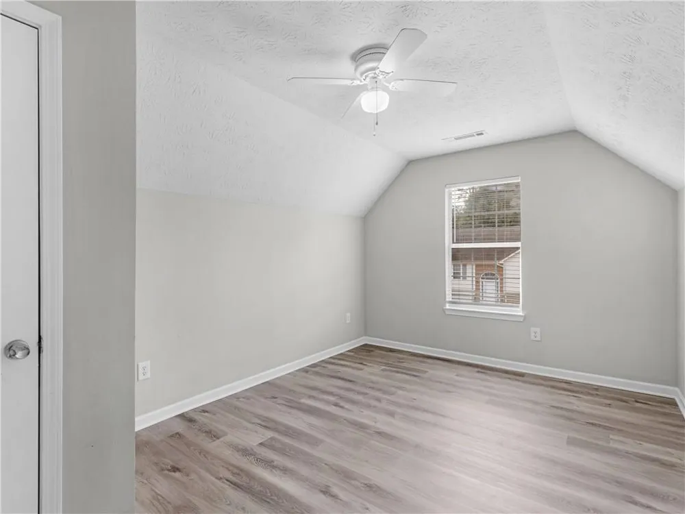 11704 Spring Lake Way Fayetteville, GA 30215