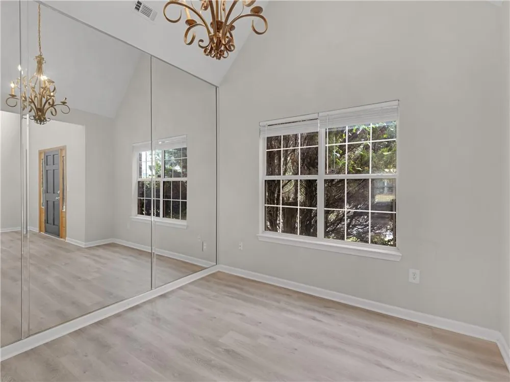 11704 Spring Lake Way Fayetteville, GA 30215