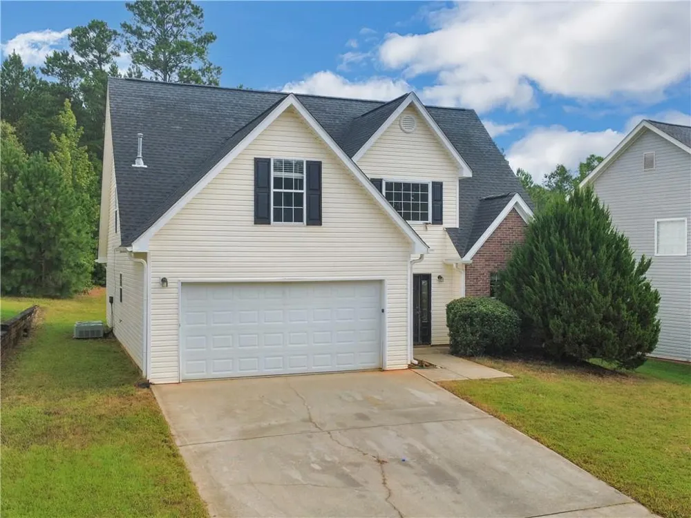 11704 Spring Lake Way Fayetteville, GA 30215