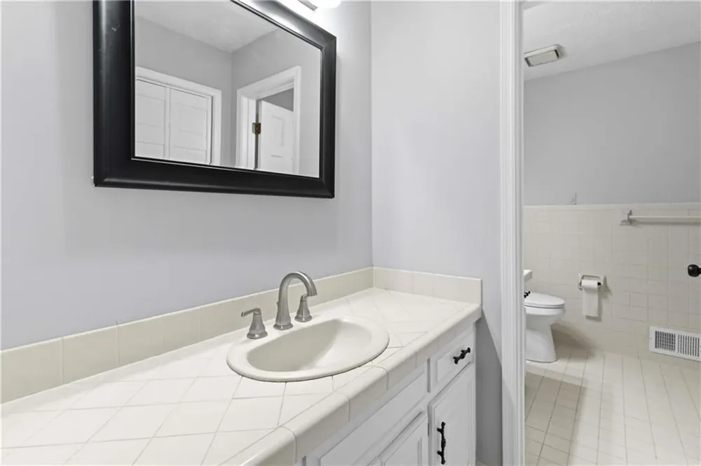 760 Pine Needle Road Hampton, GA 30228