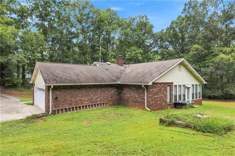 760 Pine Needle Road Hampton, GA 30228