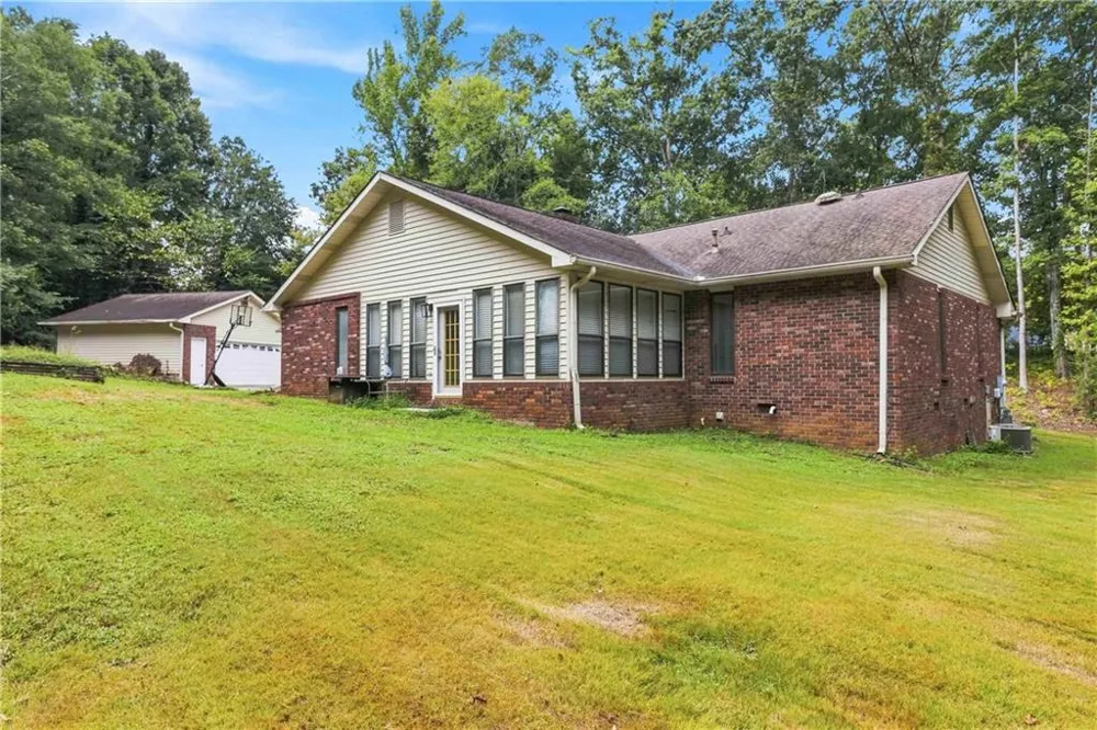 760 Pine Needle Road Hampton, GA 30228
