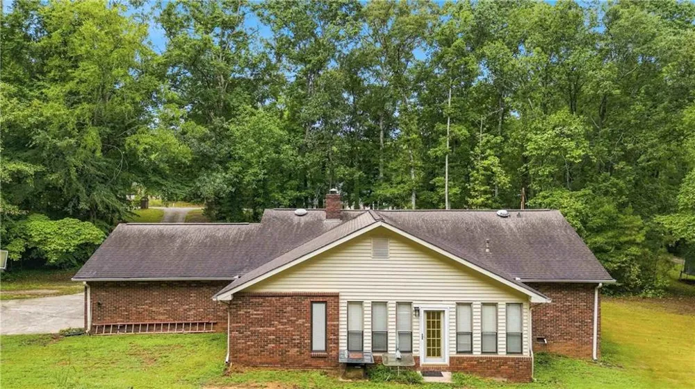 760 Pine Needle Road Hampton, GA 30228