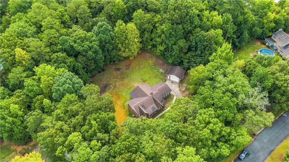 760 Pine Needle Road Hampton, GA 30228