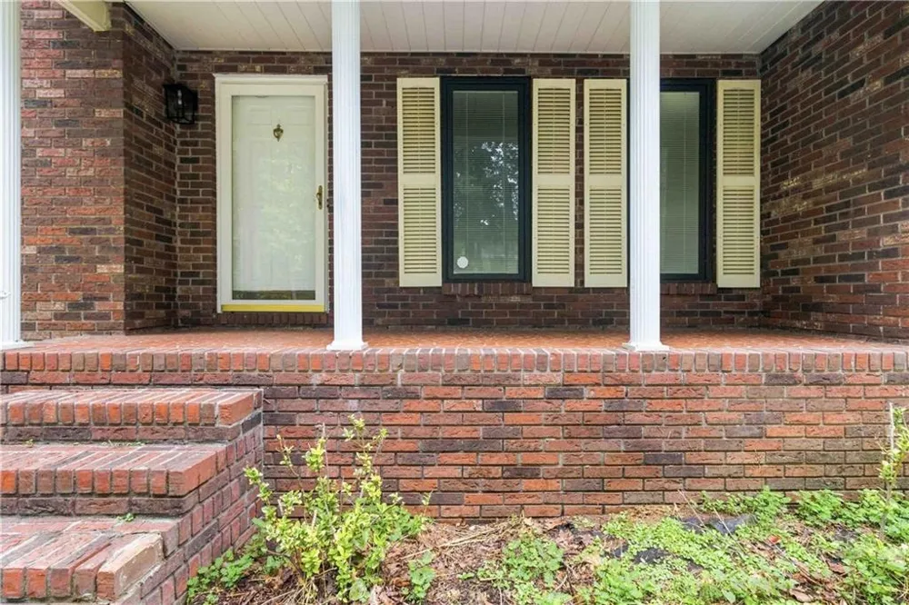 760 Pine Needle Road Hampton, GA 30228