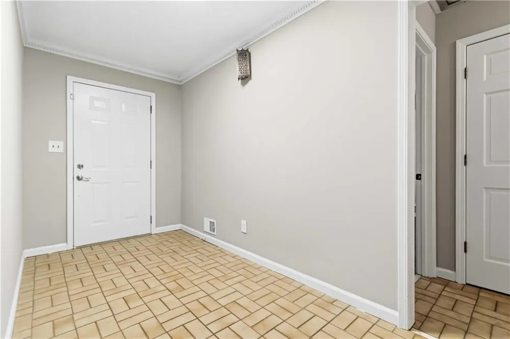 760 Pine Needle Road Hampton, GA 30228