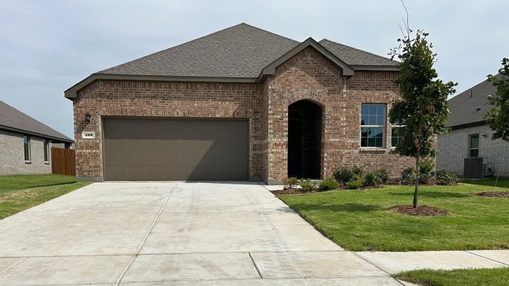 409 Carthage Street Caddo Mills, TX 75135