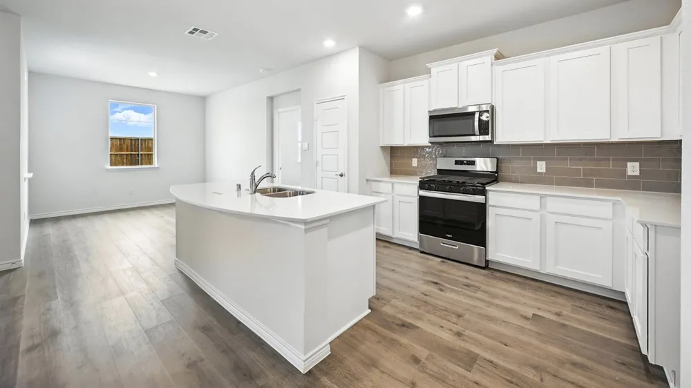 409 Carthage Street Caddo Mills, TX 75135