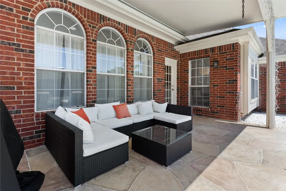 1650 Glenmore Drive Lewisville, TX 75077