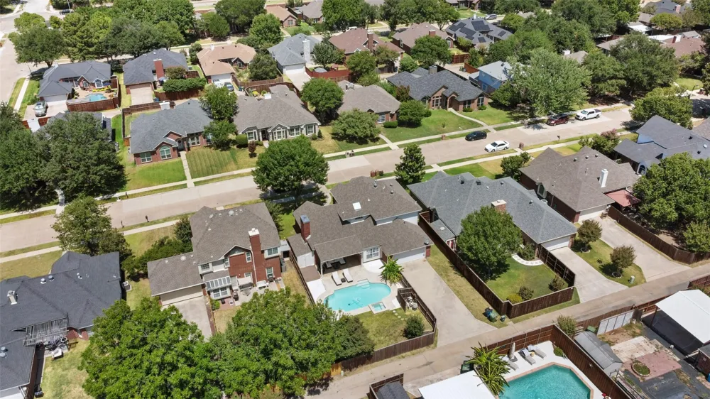 1650 Glenmore Drive Lewisville, TX 75077