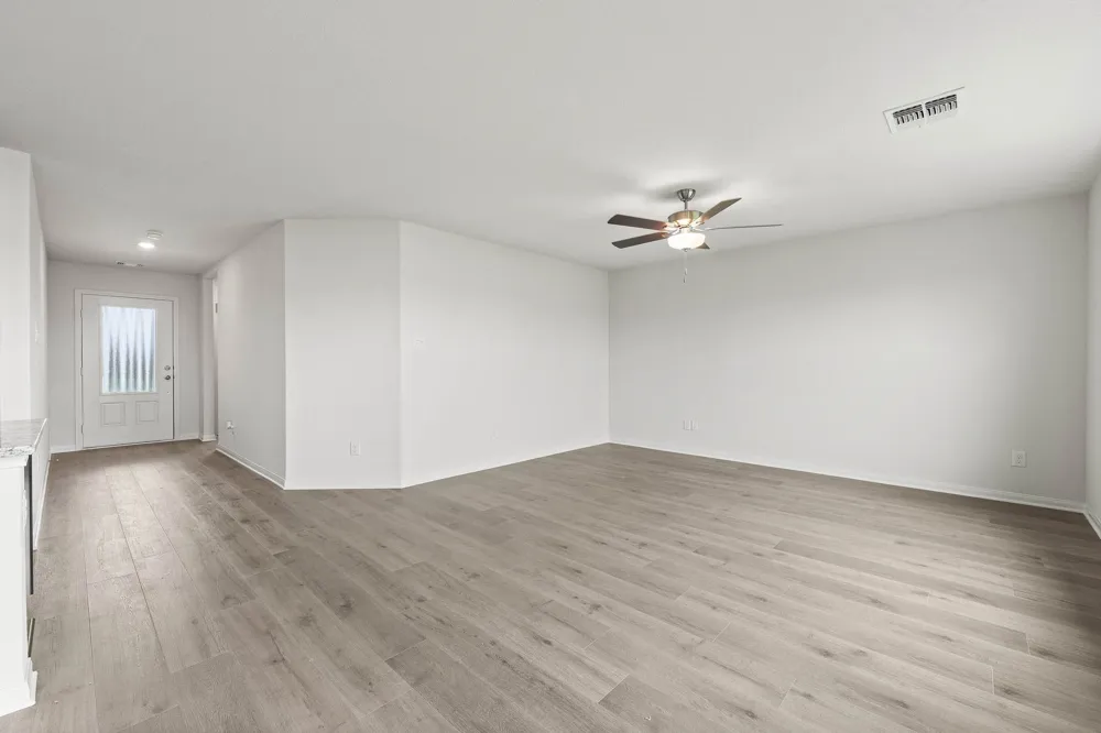 10105 Throttle Lane Fort Worth, TX 76131