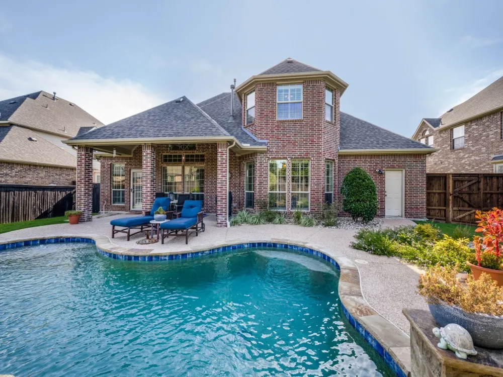2415 Strathfield Lane Trophy Club, TX 76262