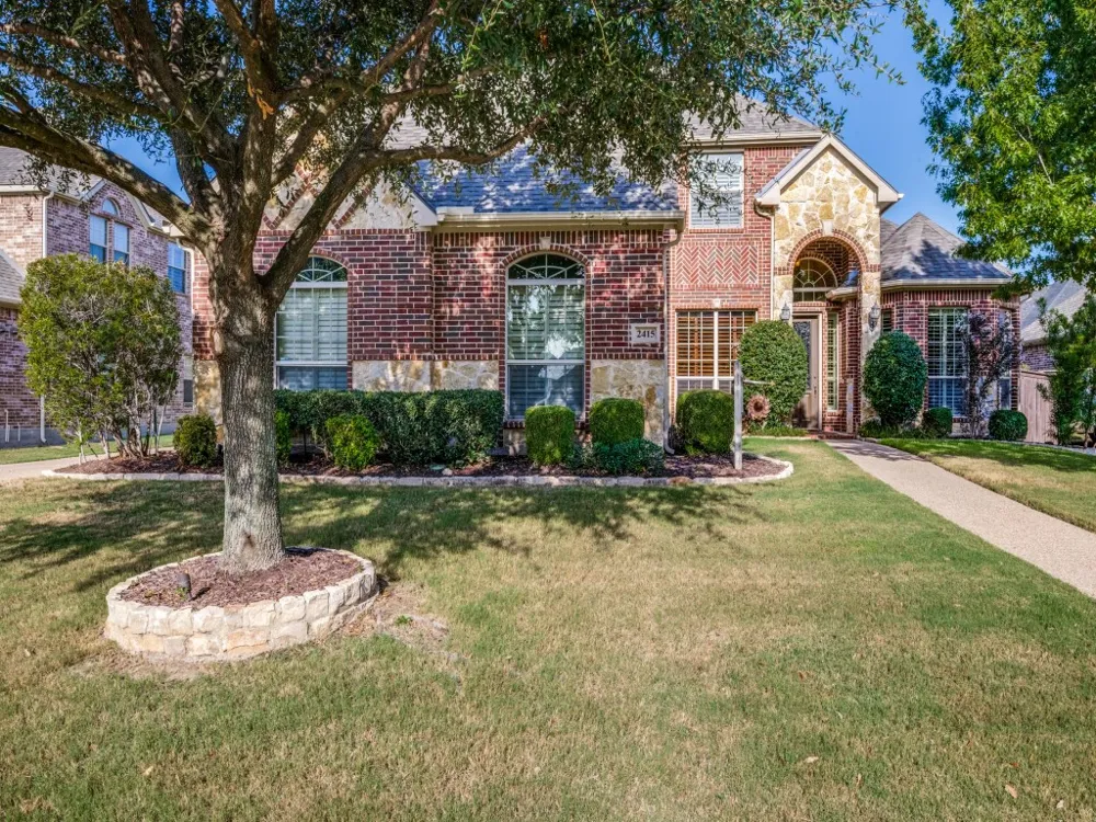 2415 Strathfield Lane Trophy Club, TX 76262
